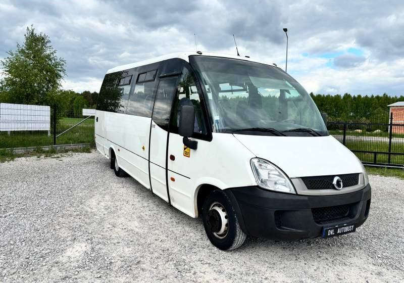 Iveco Indcar Wing euro 5 - Bus interurbain: photos 1 Iveco Indcar Wing euro 5 - Bus interurbain: photos 1
