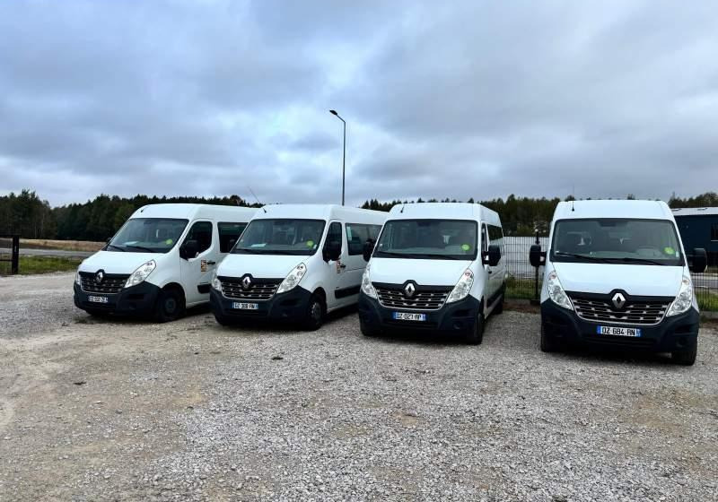 Renault Master 17 miejsc EURO 6 4 szt - Minibus, Transport de personnes: photos 1 Renault Master 17 miejsc EURO 6 4 szt - Minibus, Transport de personnes: photos 1