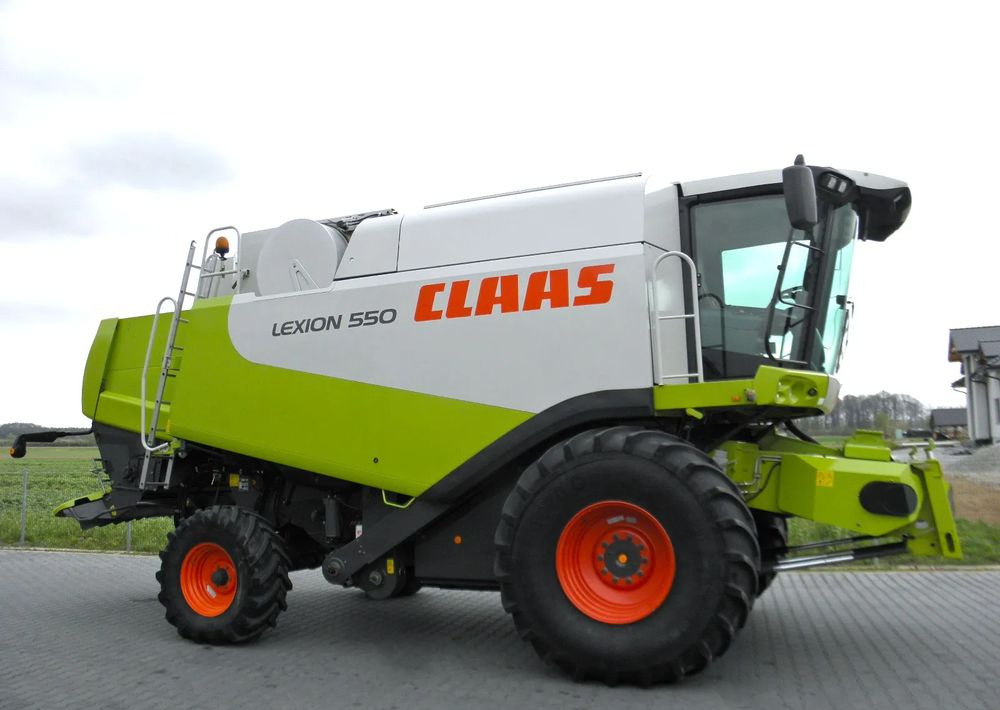 Claas Lexion 550 2008 Rok, Nowsza Wersja, Nie Malowany, Stan Idealny - Moissonneuse-batteuse: photos 4 Claas Lexion 550 2008 Rok, Nowsza Wersja, Nie Malowany, Stan Idealny - Moissonneuse-batteuse: photos 4