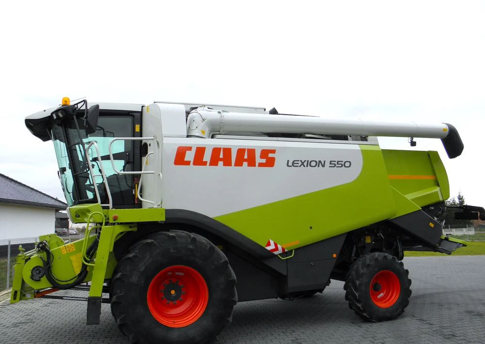 Claas Lexion 550 heder 7,5 Vario, Najbogatsza Wersja, Nie Malowany, Stan Bardzo Dobry - Moissonneuse-batteuse: photos 3 Claas Lexion 550 heder 7,5 Vario, Najbogatsza Wersja, Nie Malowany, Stan Bardzo Dobry - Moissonneuse-batteuse: photos 3