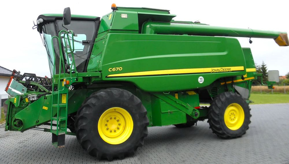John Deere C 670 2008 Rok, heder 7,6m, 1900 mtg, Nie Malowany, Stan Idealny - Moissonneuse-batteuse: photos 1 John Deere C 670 2008 Rok, heder 7,6m, 1900 mtg, Nie Malowany, Stan Idealny - Moissonneuse-batteuse: photos 1