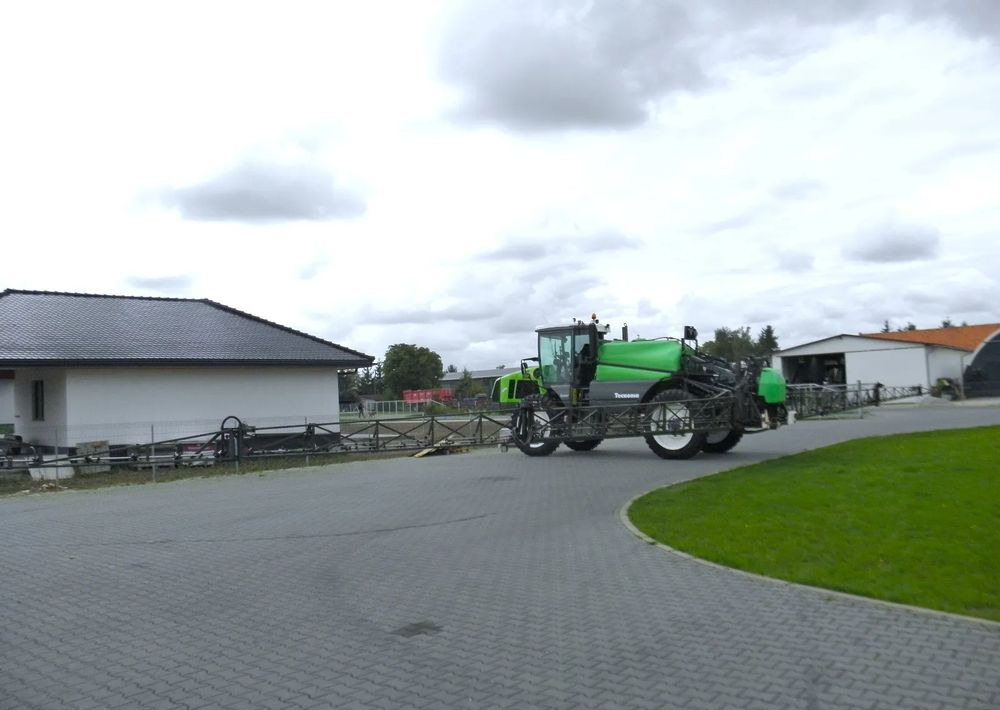 Pulvérisateur Tecnoma Laser 4240 2014 Rok, GPS, 36 M, Nie Malowany, Stan Bardzo Dobry: photos 12