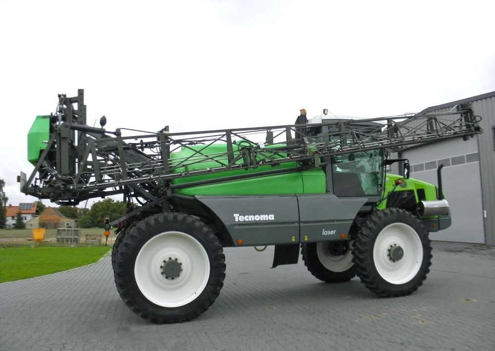 Pulvérisateur Tecnoma Laser 4240 2014 Rok, GPS, 36 M, Nie Malowany, Stan Bardzo Dobry: photos 8