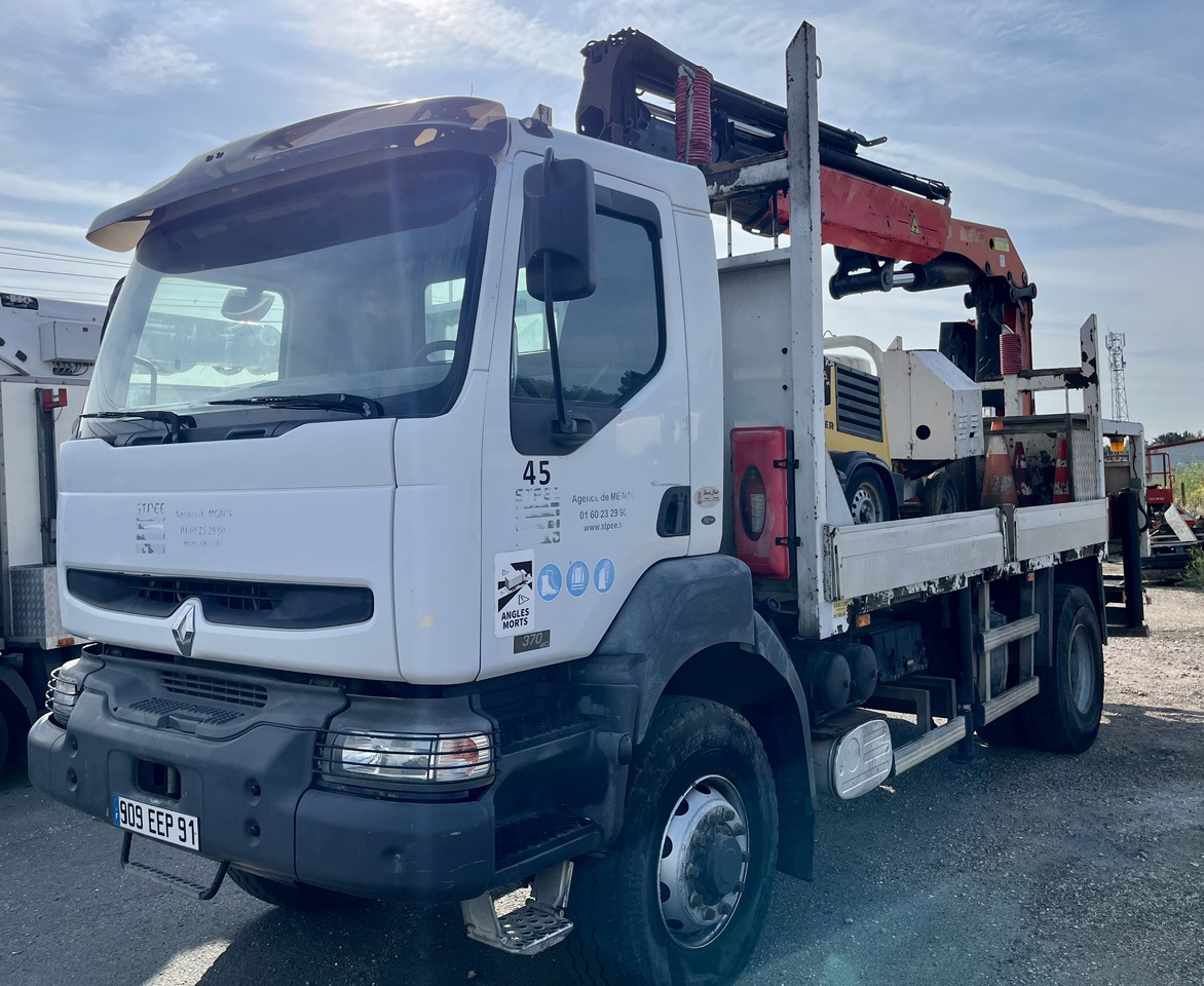 RENAULT Kerax 370dci 4x4 plateau grue Palfinger pk29002 - Camion plateau, Camion grue: photos 1 RENAULT Kerax 370dci 4x4 plateau grue Palfinger pk29002 - Camion plateau, Camion grue: photos 1