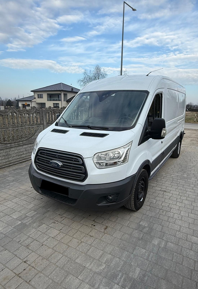 Ford Transit - Fourgon utilitaire: photos 3 Ford Transit - Fourgon utilitaire: photos 3