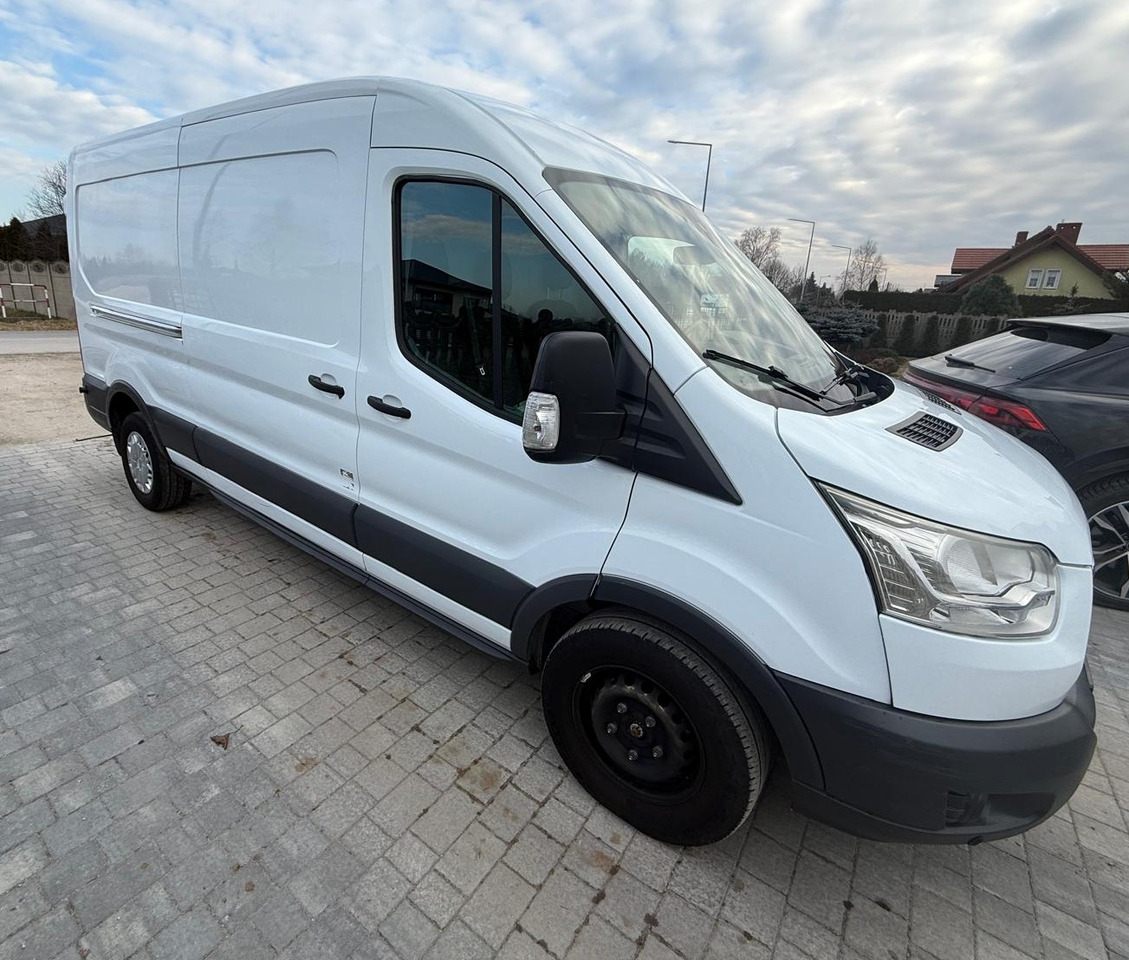 Ford Transit - Fourgon utilitaire: photos 5 Ford Transit - Fourgon utilitaire: photos 5
