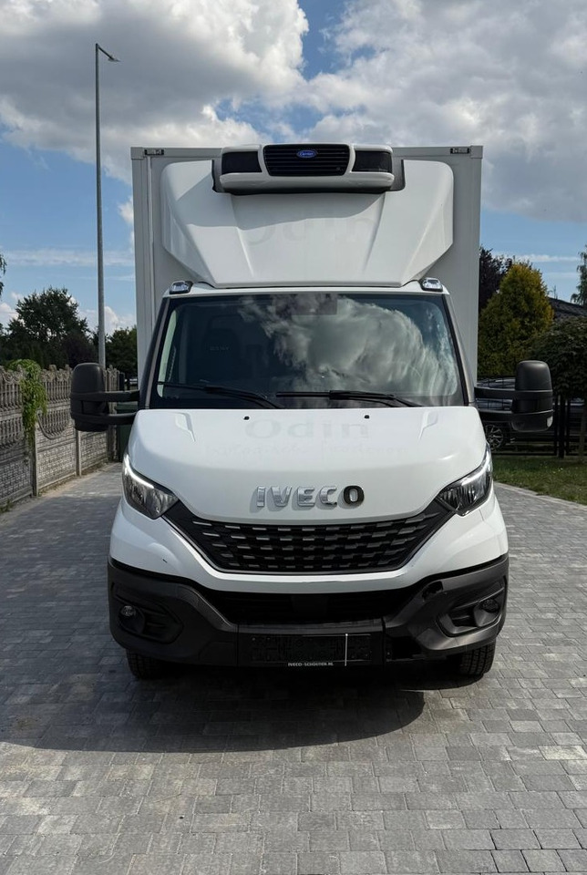 IVECO 40C18 BE COMBI – chłodnia z windą, kat. B+E, polift, 2019 rok - Véhicule utilitaire frigorifique: photos 2 IVECO 40C18 BE COMBI – chłodnia z windą, kat. B+E, polift, 2019 rok - Véhicule utilitaire frigorifique: photos 2
