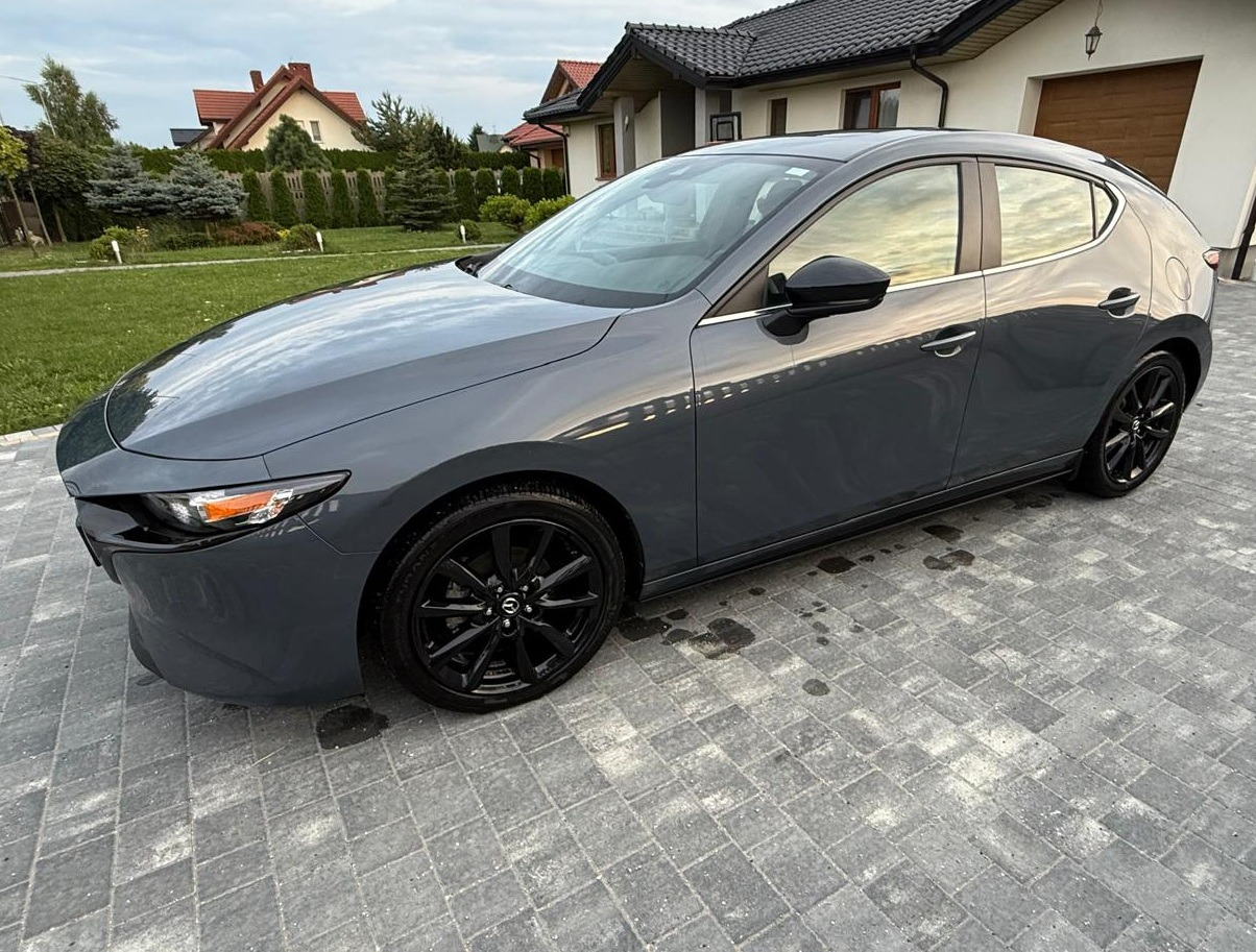 MAZDA 3 - Voiture: photos 5 MAZDA 3 - Voiture: photos 5