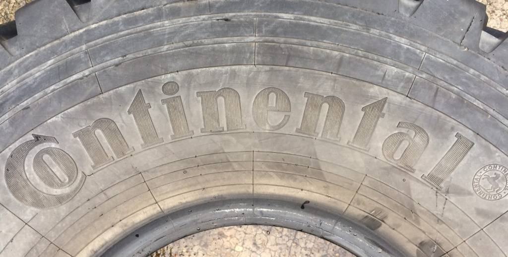 Continental 14.00R20 HCS - USED NN 95% - Pneu pour Camion: photos 3 Continental 14.00R20 HCS - USED NN 95% - Pneu pour Camion: photos 3