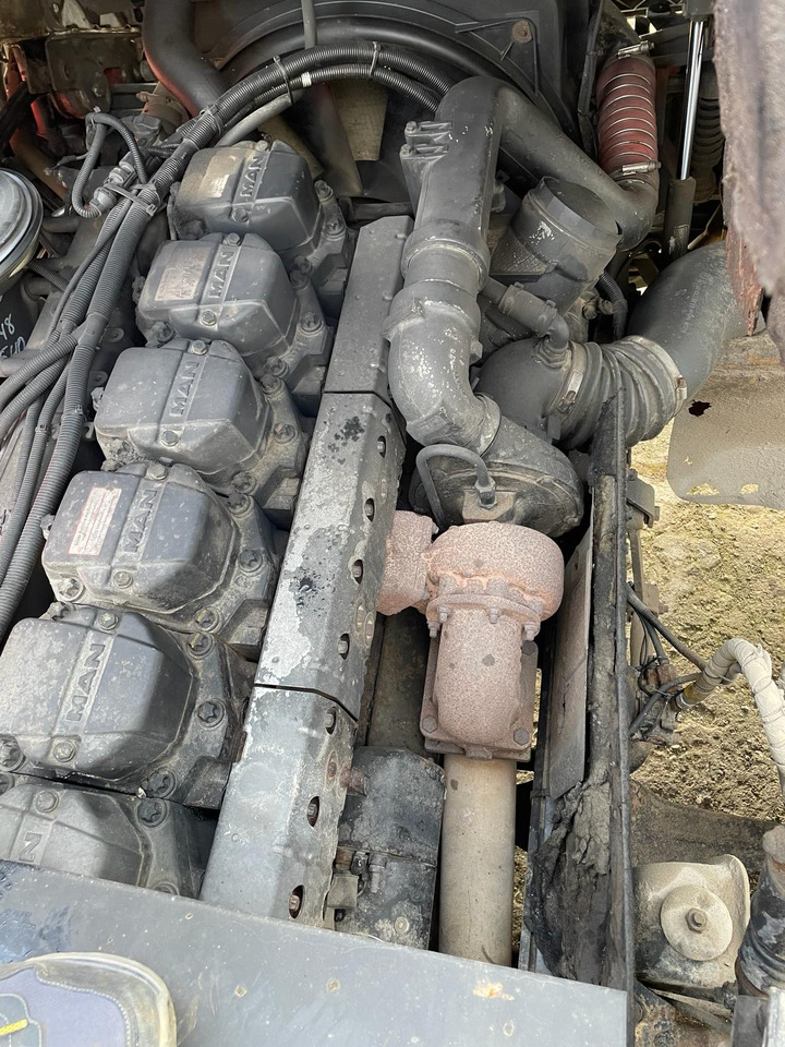 Camion benne MAN 33.414: photos 22