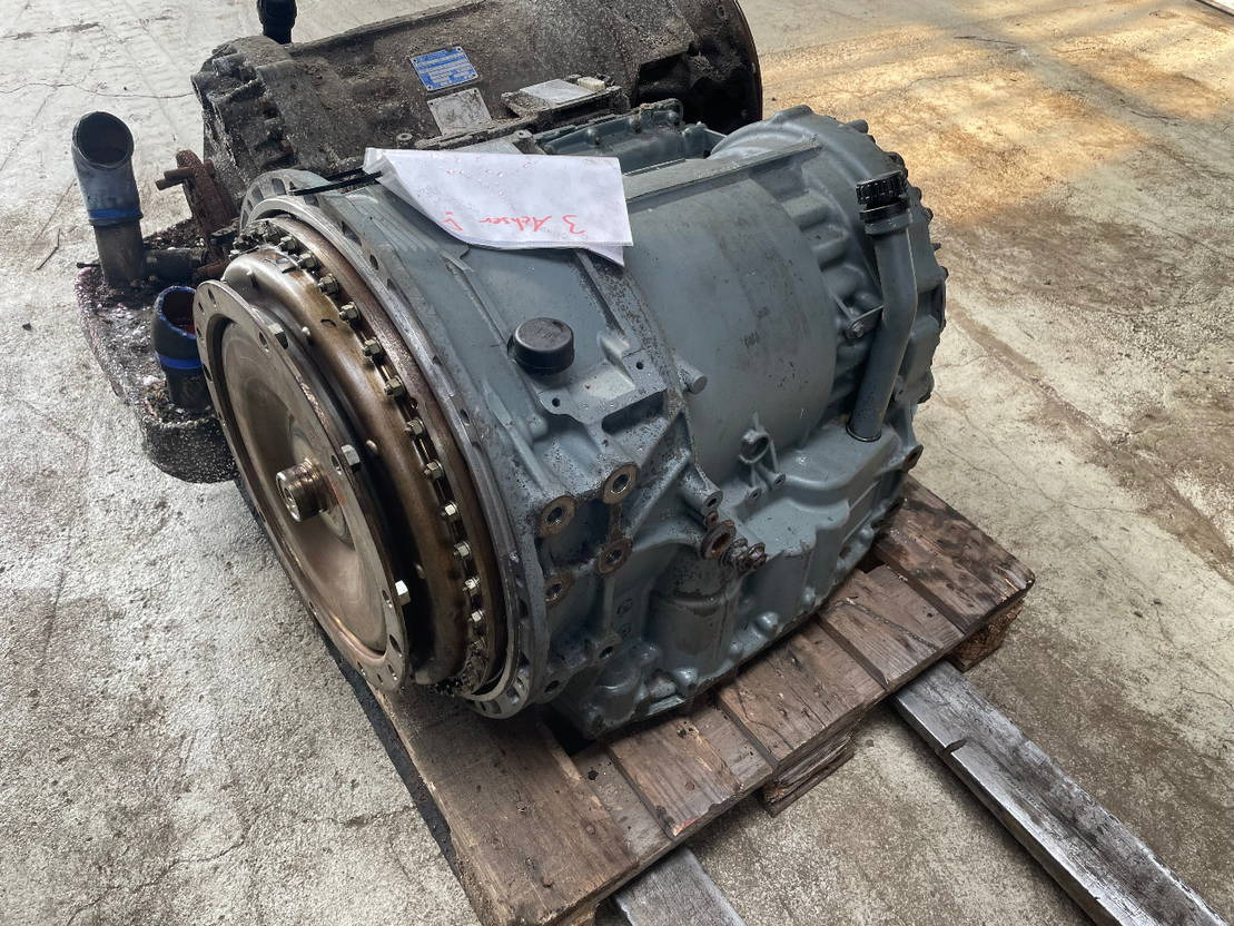 Mercedes-Benz Getriebe ZF 6 AP 1700 B Ecolife 4181070050 6AP1700B Citaro Mercede - Transmission pour Bus: photos 3 Mercedes-Benz Getriebe ZF 6 AP 1700 B Ecolife 4181070050 6AP1700B Citaro Mercede - Transmission pour Bus: photos 3