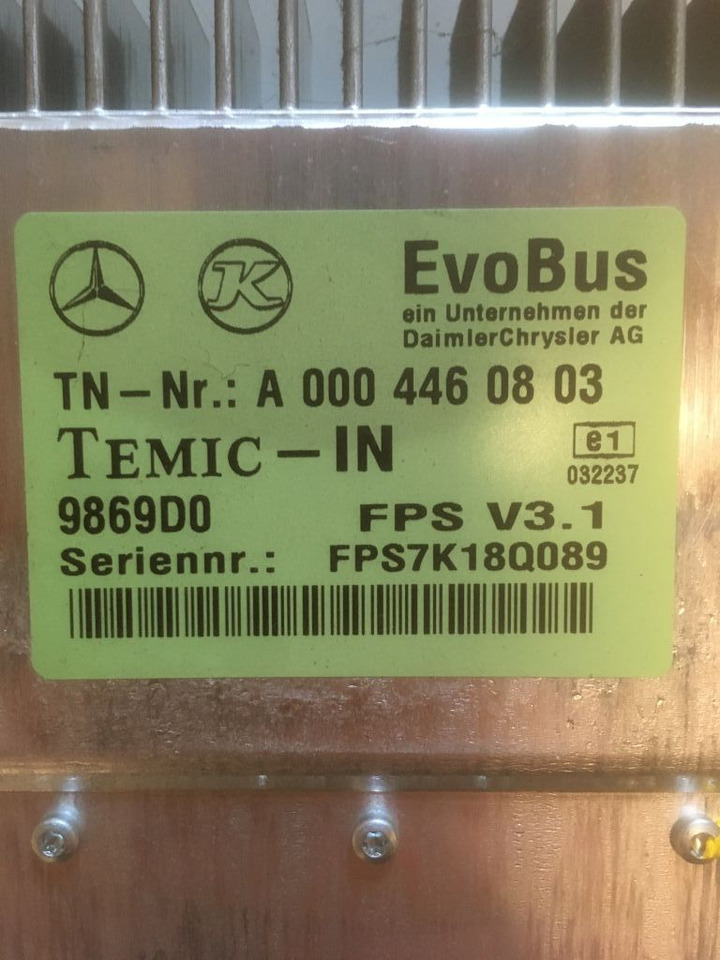 Mercedes-Benz Temic A0004460803 FPS 3.1 Steuergerät A 000 446 08 03 - Système électrique pour Bus: photos 2 Mercedes-Benz Temic A0004460803 FPS 3.1 Steuergerät A 000 446 08 03 - Système électrique pour Bus: photos 2
