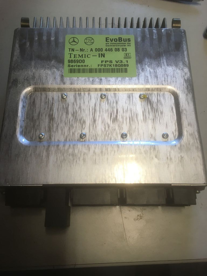 Mercedes-Benz Temic A0004460803 FPS 3.1 Steuergerät A 000 446 08 03 - Système électrique pour Bus: photos 1 Mercedes-Benz Temic A0004460803 FPS 3.1 Steuergerät A 000 446 08 03 - Système électrique pour Bus: photos 1