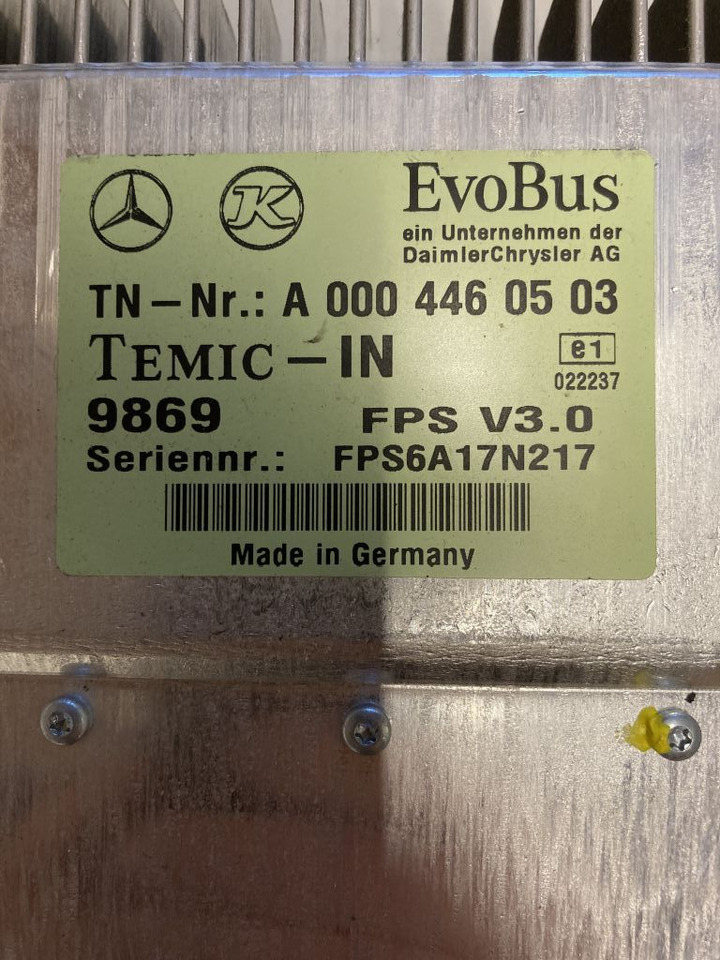 VDO Temic A0004460503 FPS 3.0 Steuergerät A 000 446 05 03 - Système électrique pour Bus: photos 2 VDO Temic A0004460503 FPS 3.0 Steuergerät A 000 446 05 03 - Système électrique pour Bus: photos 2