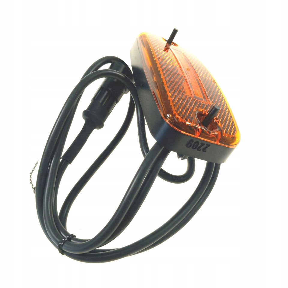 DAF LAMPA BOCZNA ŚWIATŁO OBRYSOWE LED DAF 2015220 - Lumière/ Éclairage: photos 3 DAF LAMPA BOCZNA ŚWIATŁO OBRYSOWE LED DAF 2015220 - Lumière/ Éclairage: photos 3