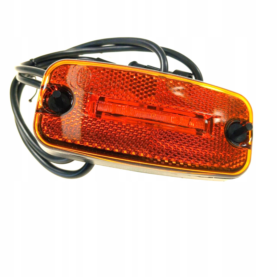 DAF LAMPA BOCZNA ŚWIATŁO OBRYSOWE LED DAF 2015220 - Lumière/ Éclairage: photos 1 DAF LAMPA BOCZNA ŚWIATŁO OBRYSOWE LED DAF 2015220 - Lumière/ Éclairage: photos 1