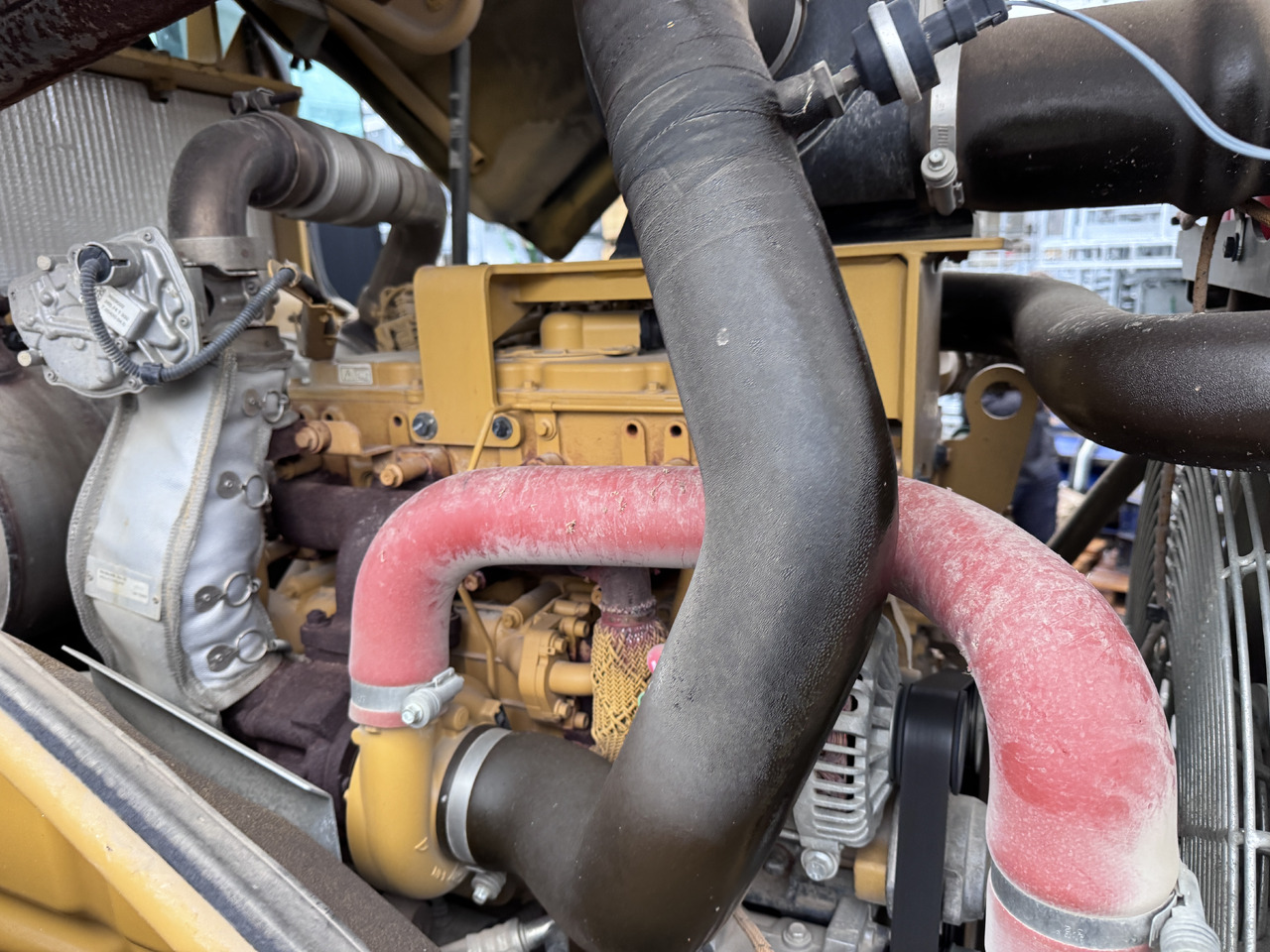 Compacteur à pieds de mouton/ Monocylindre CATERPILLAR CS 64 B: photos 11