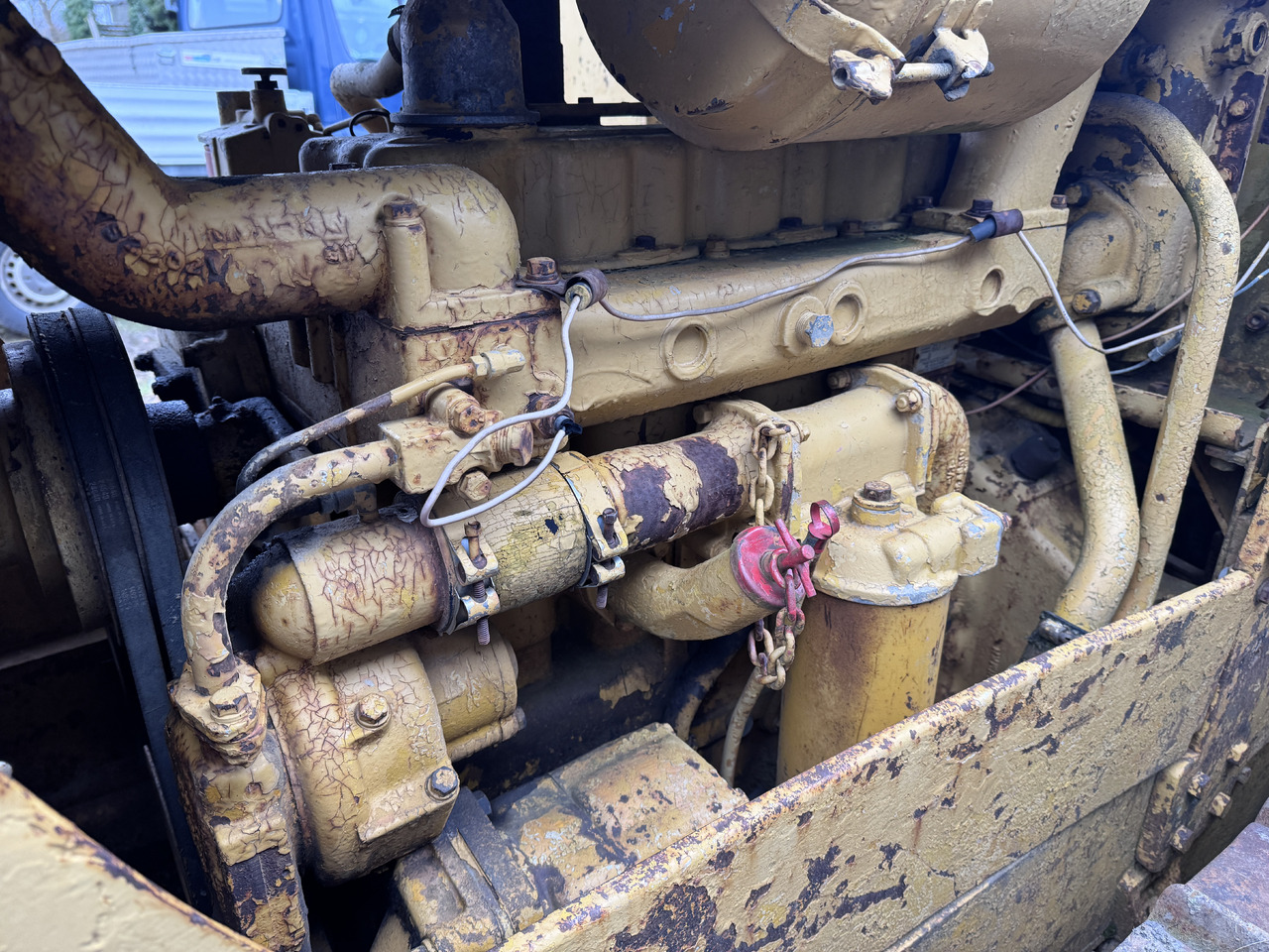 Poseur de canalisations CATERPILLAR D 4 B: photos 9