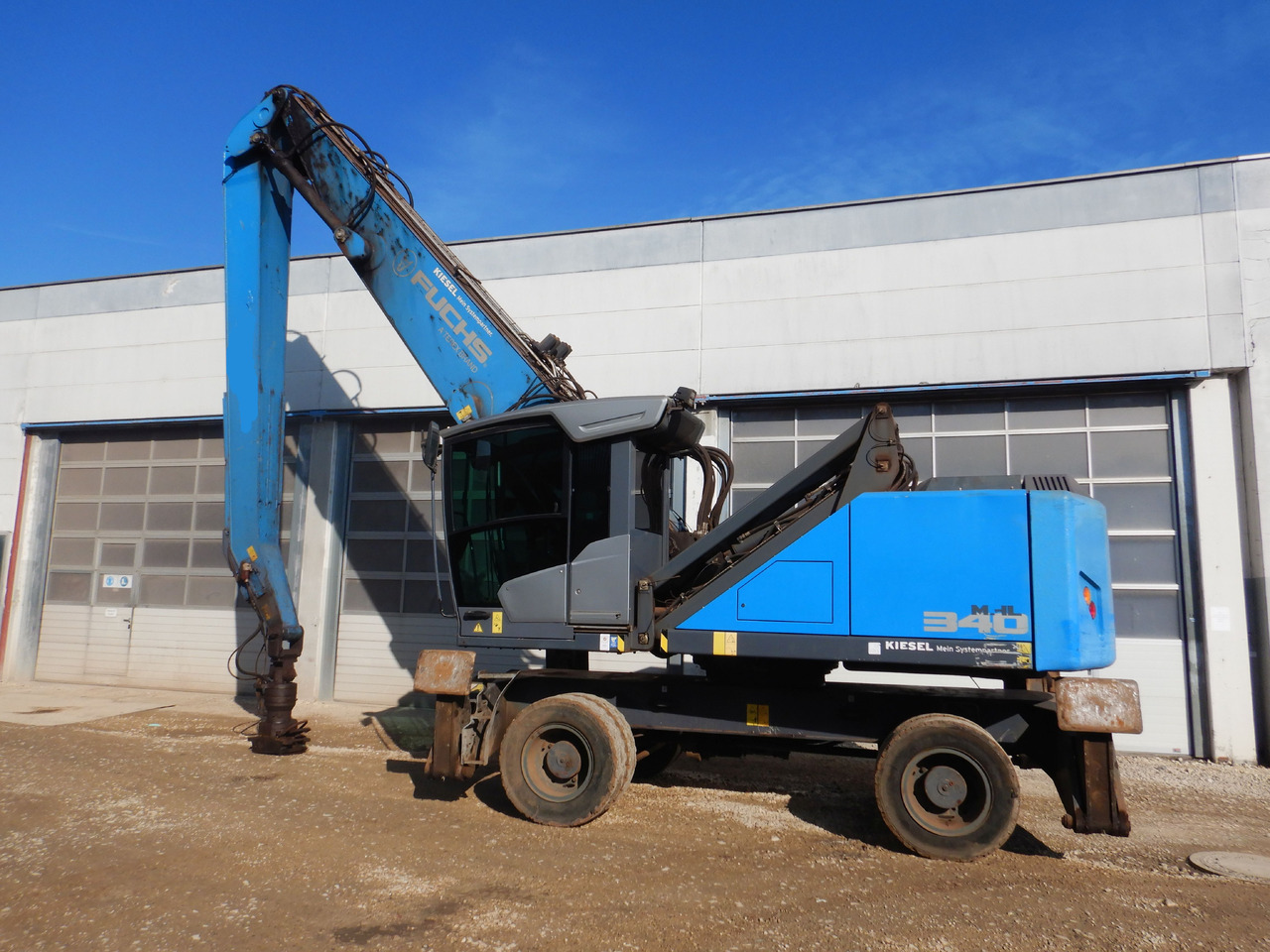 Fuchs MHL 340 F - Pelle de manutention: photos 2 Fuchs MHL 340 F - Pelle de manutention: photos 2