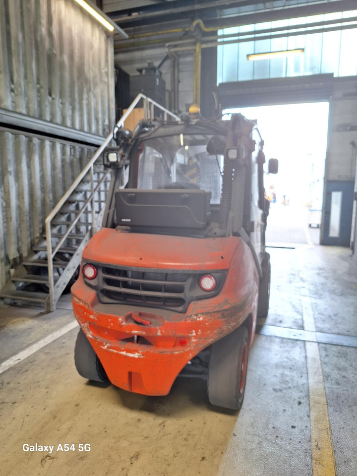 LINDE H 50 D-02 600 - Chariot élévateur diesel: photos 3 LINDE H 50 D-02 600 - Chariot élévateur diesel: photos 3