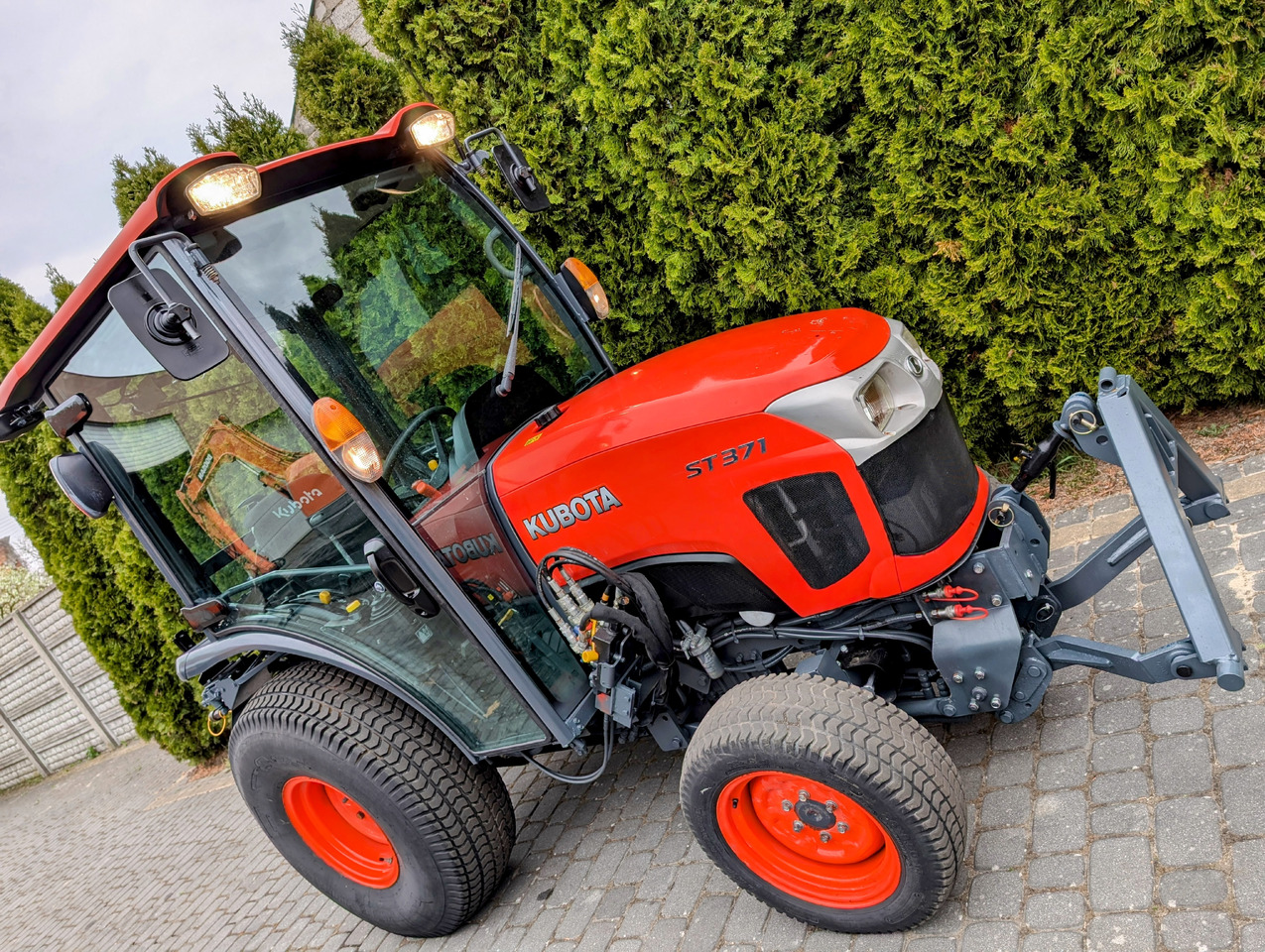 Kubota ST371 - Machine agricole: photos 4 Kubota ST371 - Machine agricole: photos 4