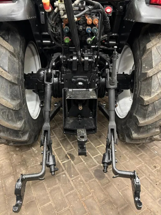 New Holland T4050 - Machine agricole: photos 4 New Holland T4050 - Machine agricole: photos 4