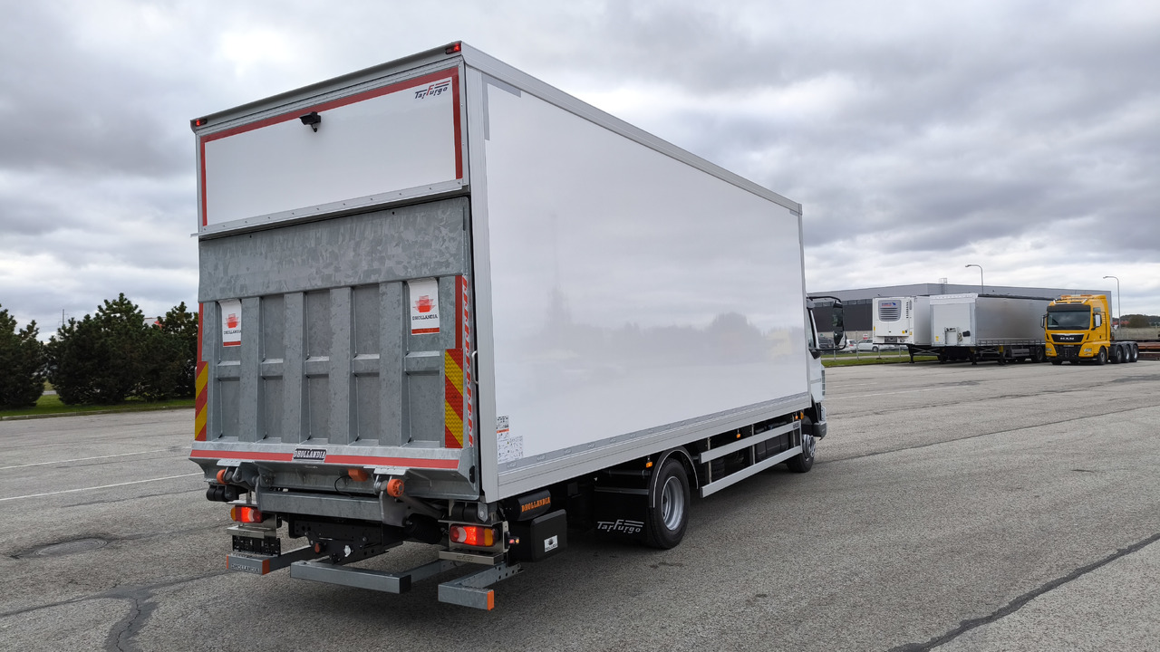 DAF XB 210 FA - Camion fourgon: photos 4 DAF XB 210 FA - Camion fourgon: photos 4
