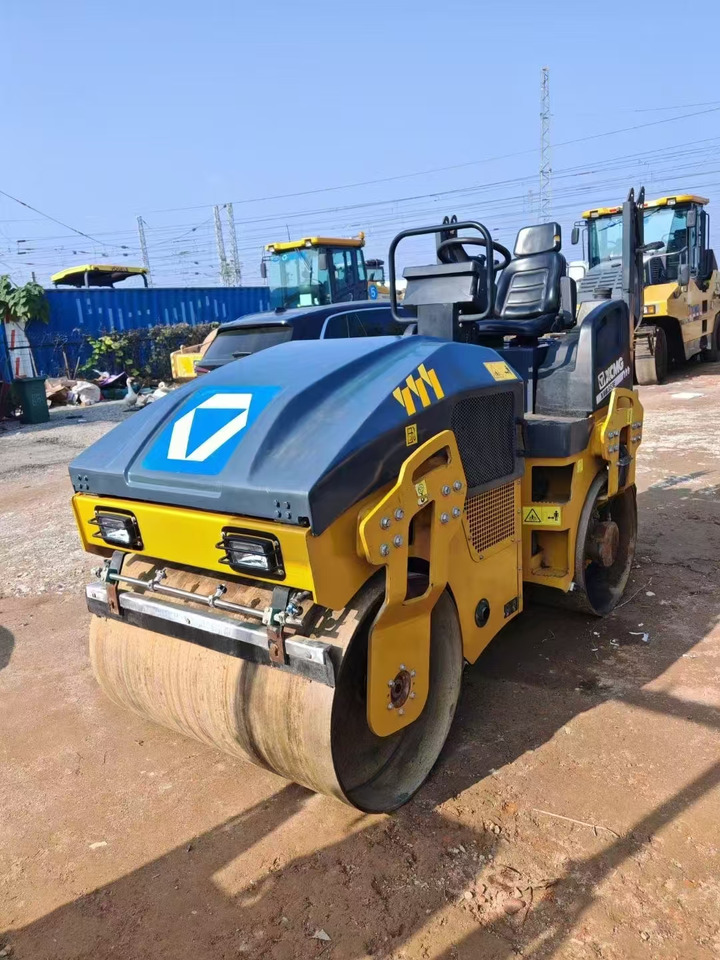 XCMG XMR353E - Mini compacteur: photos 2 XCMG XMR353E - Mini compacteur: photos 2