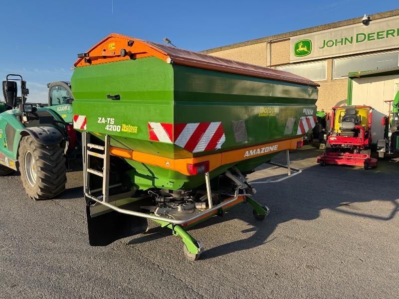 AMAZONE ZA TS PROFIS - Distributeur d'engrais: photos 2 AMAZONE ZA TS PROFIS - Distributeur d'engrais: photos 2