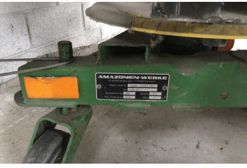 AMAZONE ZAM PRETIX - Distributeur d'engrais: photos 2 AMAZONE ZAM PRETIX - Distributeur d'engrais: photos 2