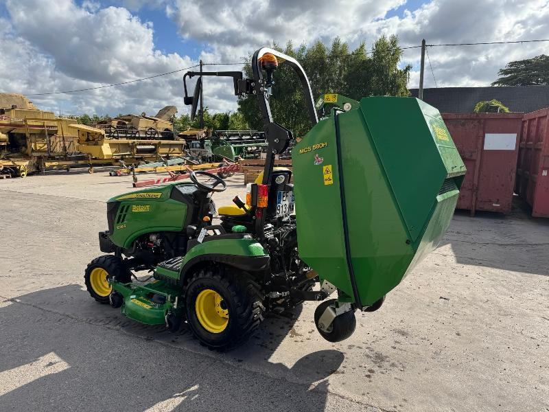 JOHN DEERE 1026R - Tracteur agricole: photos 2 JOHN DEERE 1026R - Tracteur agricole: photos 2
