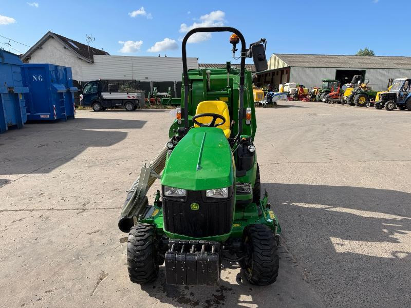 JOHN DEERE 1026R - Tracteur agricole: photos 5 JOHN DEERE 1026R - Tracteur agricole: photos 5