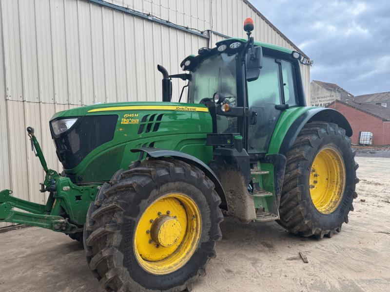 JOHN DEERE 6145M - Tracteur agricole: photos 1 JOHN DEERE 6145M - Tracteur agricole: photos 1