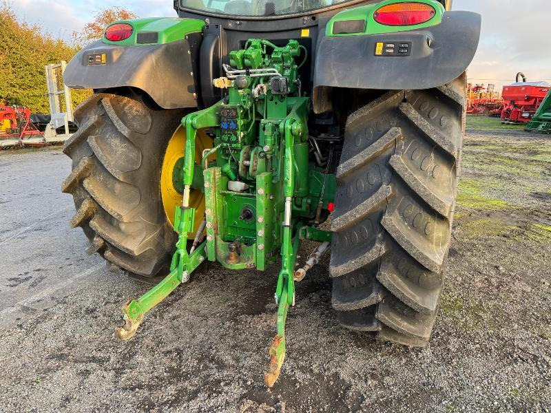 JOHN DEERE 6155R - Tracteur agricole: photos 5 JOHN DEERE 6155R - Tracteur agricole: photos 5