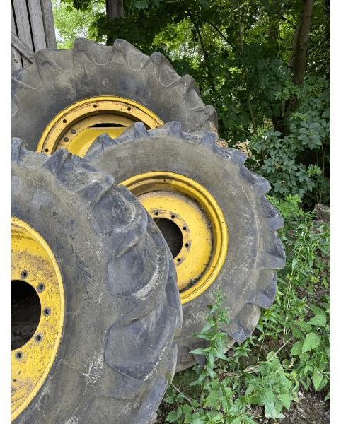 JOHN DEERE 6910 - Tracteur agricole: photos 4 JOHN DEERE 6910 - Tracteur agricole: photos 4