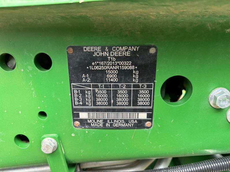 JOHN DEERE 6R250 - Tracteur agricole: photos 4 JOHN DEERE 6R250 - Tracteur agricole: photos 4