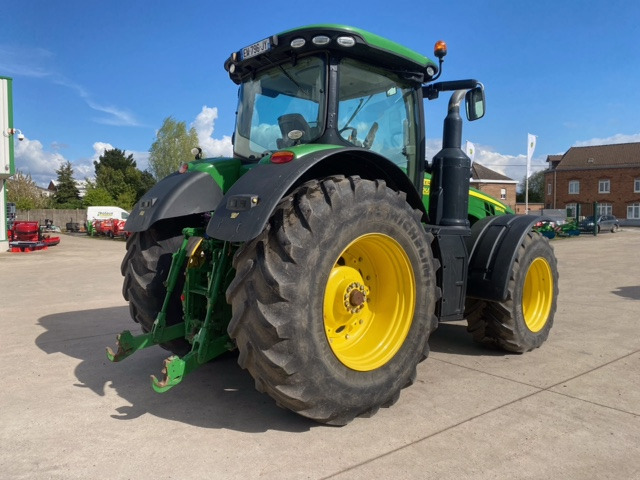 JOHN DEERE 8370R - Tracteur agricole: photos 4 JOHN DEERE 8370R - Tracteur agricole: photos 4