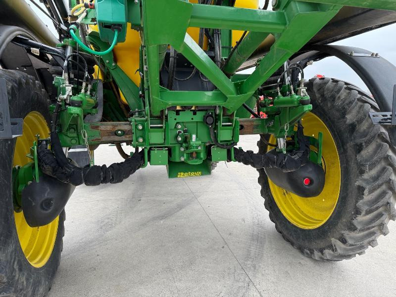 JOHN DEERE R4050I - Pulvé automoteur: photos 5 JOHN DEERE R4050I - Pulvé automoteur: photos 5