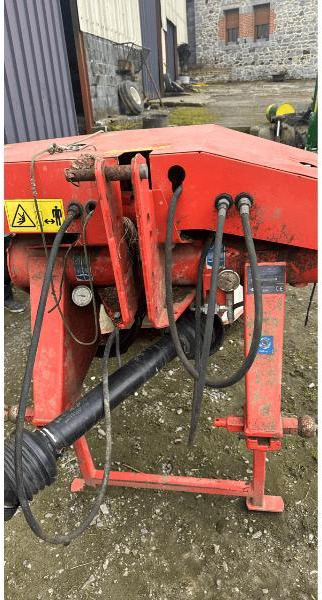KUHN GMD4010 - Faucheuse: photos 2 KUHN GMD4010 - Faucheuse: photos 2