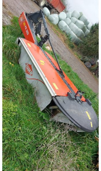 KUHN PZ300 - Faucheuse: photos 1 KUHN PZ300 - Faucheuse: photos 1