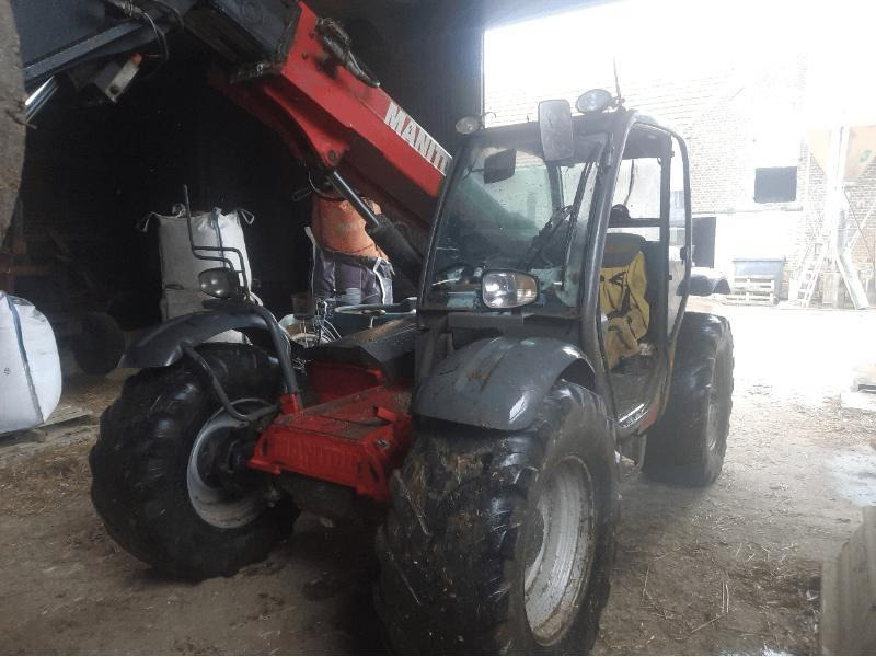 MANITOU MLT627 - Chariot télescopique: photos 1 MANITOU MLT627 - Chariot télescopique: photos 1