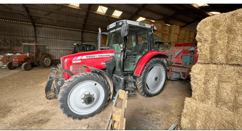MASSEY-FERGUSON 5460 - Tracteur agricole: photos 4 MASSEY-FERGUSON 5460 - Tracteur agricole: photos 4