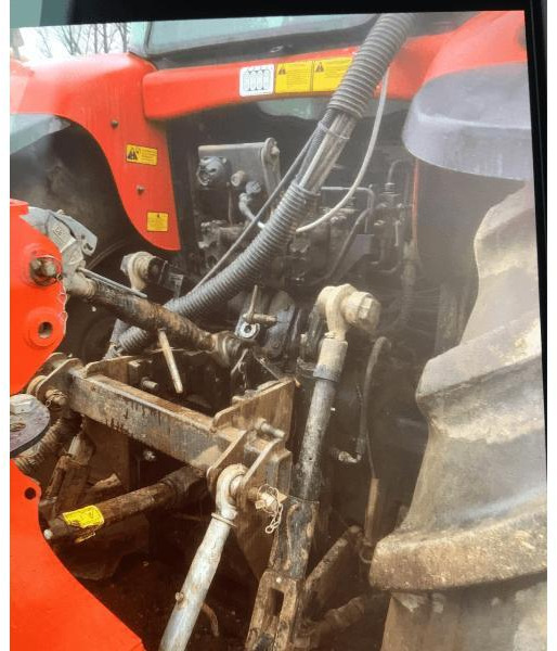 MASSEY-FERGUSON 6475 DYNA6 - Tracteur agricole: photos 5 MASSEY-FERGUSON 6475 DYNA6 - Tracteur agricole: photos 5