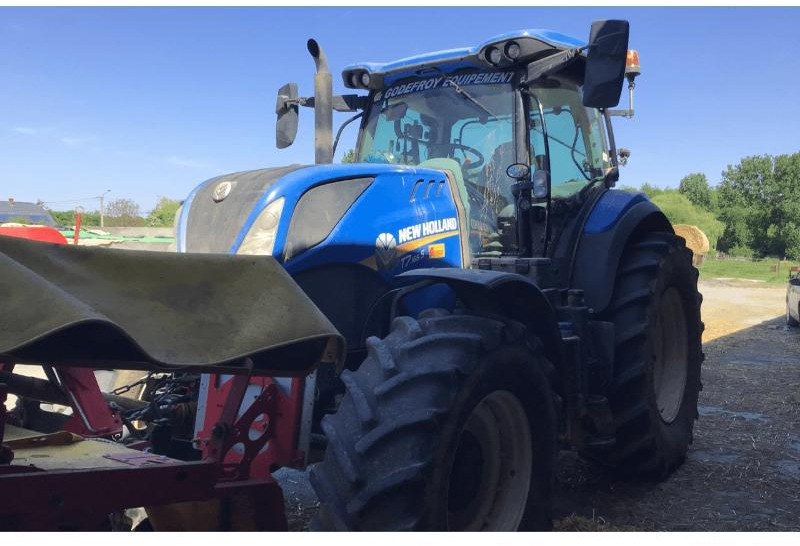 NEW-HOLLAND T7.165 S - Tracteur agricole: photos 1 NEW-HOLLAND T7.165 S - Tracteur agricole: photos 1