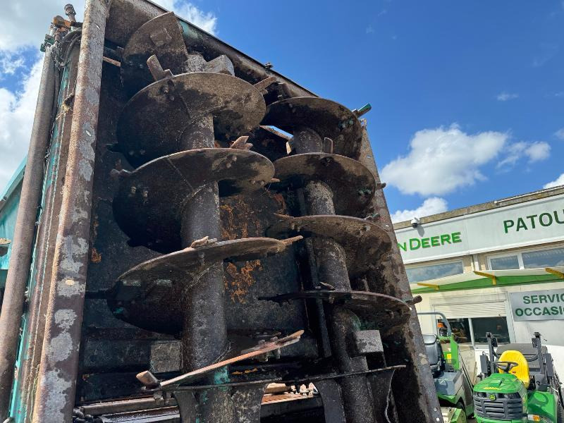 ROLLAND RT175 - Epandeur à fumier: photos 4 ROLLAND RT175 - Epandeur à fumier: photos 4