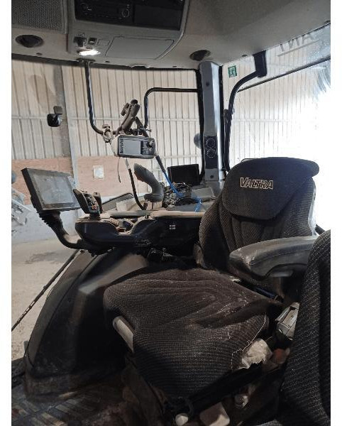 VALTRA N174 DIRECT - Tracteur agricole: photos 5 VALTRA N174 DIRECT - Tracteur agricole: photos 5