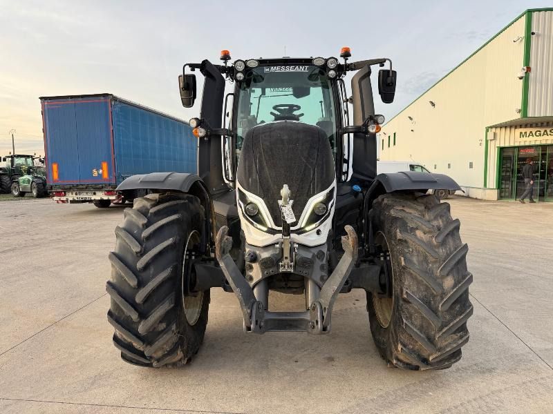 VALTRA T175 - Tracteur agricole: photos 2 VALTRA T175 - Tracteur agricole: photos 2