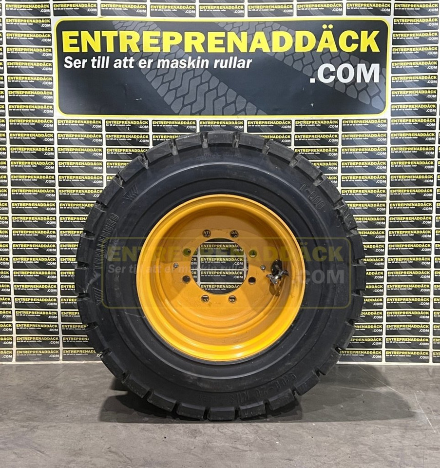 Trelleborg T-900 – Special wheel for excavators 9.00-20 - Pelle sur pneus: photos 4 Trelleborg T-900 – Special wheel for excavators 9.00-20 - Pelle sur pneus: photos 4