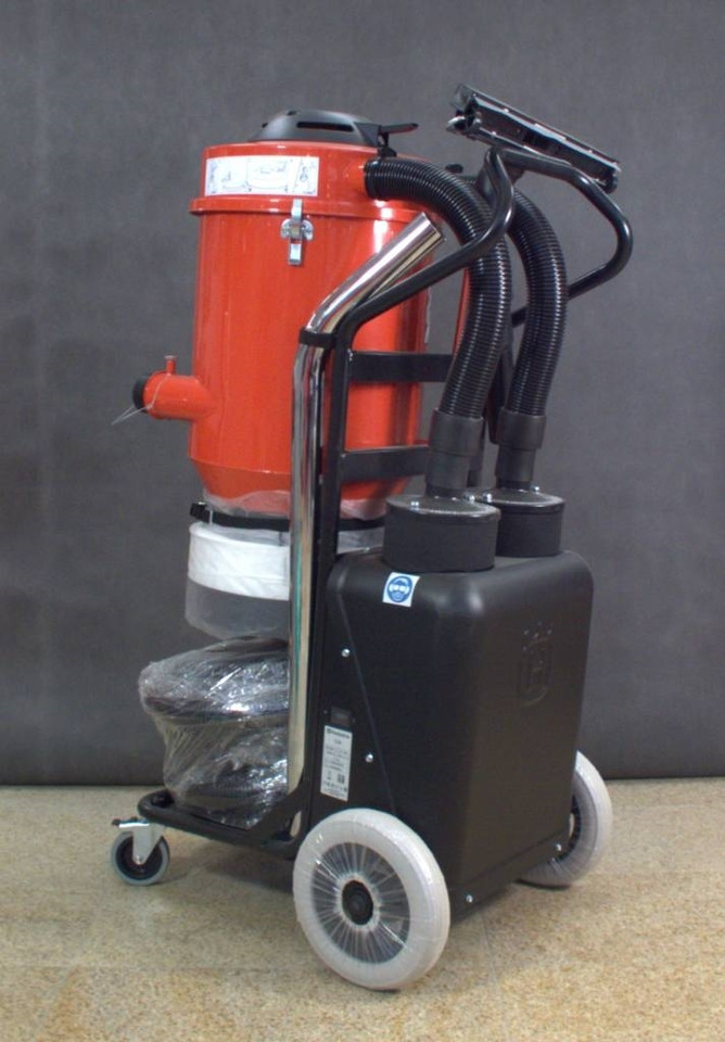 Husqvarna S26 - Aspirateur industriel: photos 3 Husqvarna S26 - Aspirateur industriel: photos 3