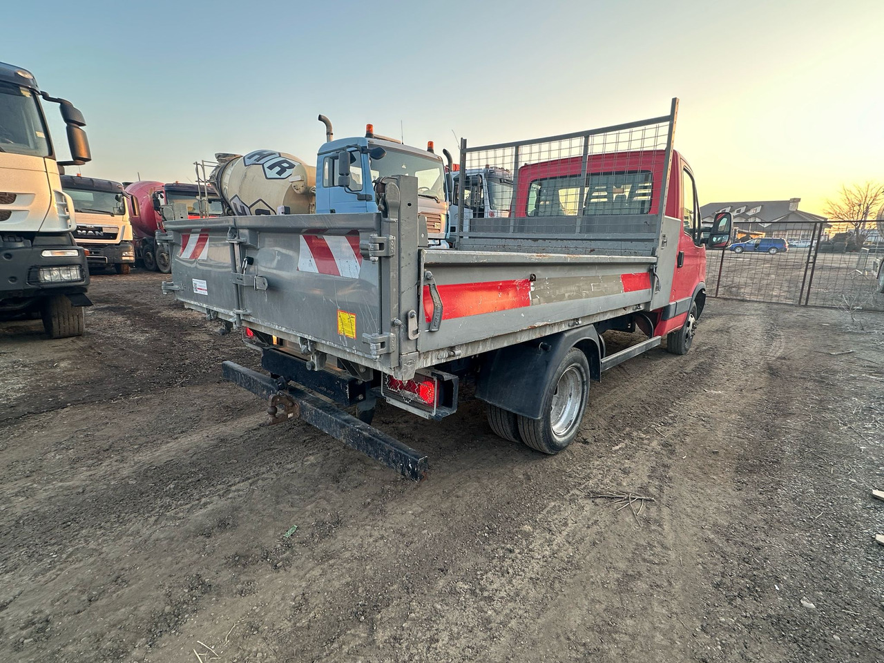 Iveco Daily Van - Véhicule utilitaire benne: photos 5 Iveco Daily Van - Véhicule utilitaire benne: photos 5